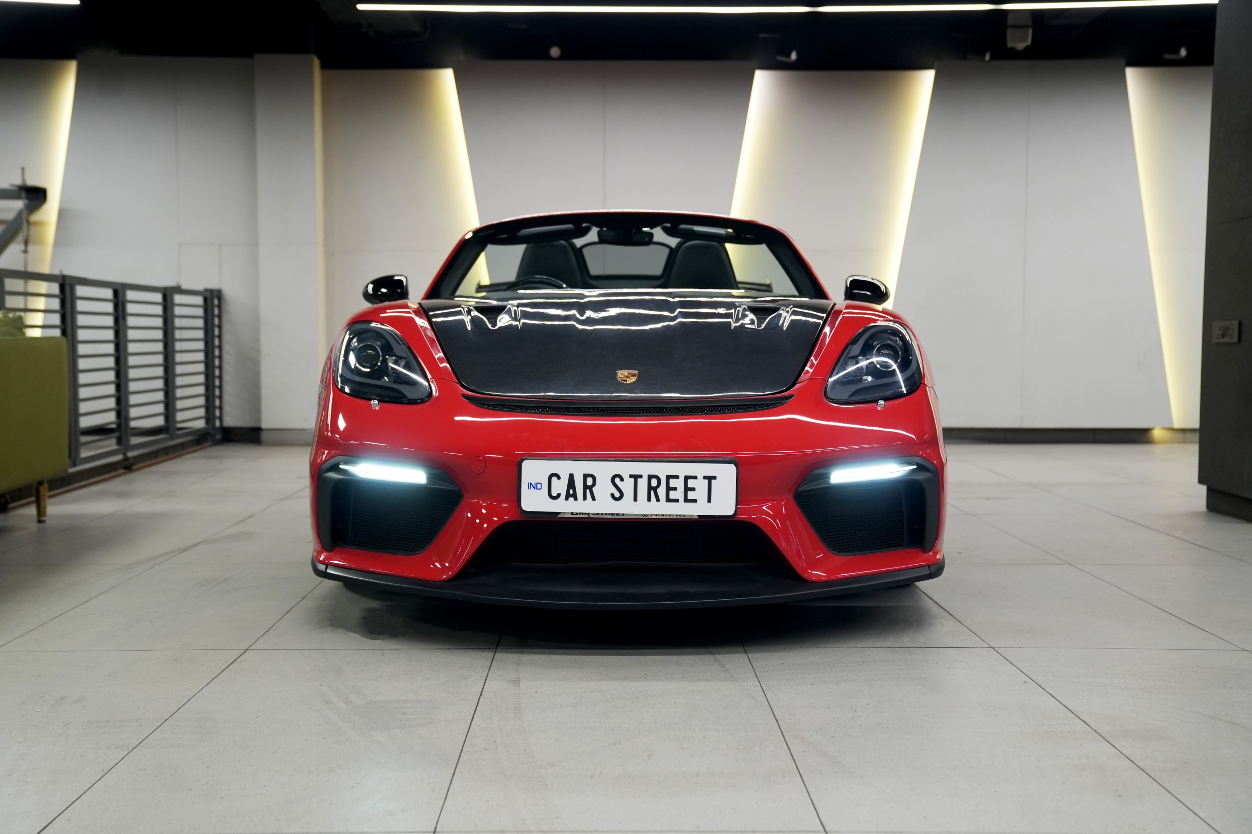 Porsche 718 Boxster with GT4 Kit